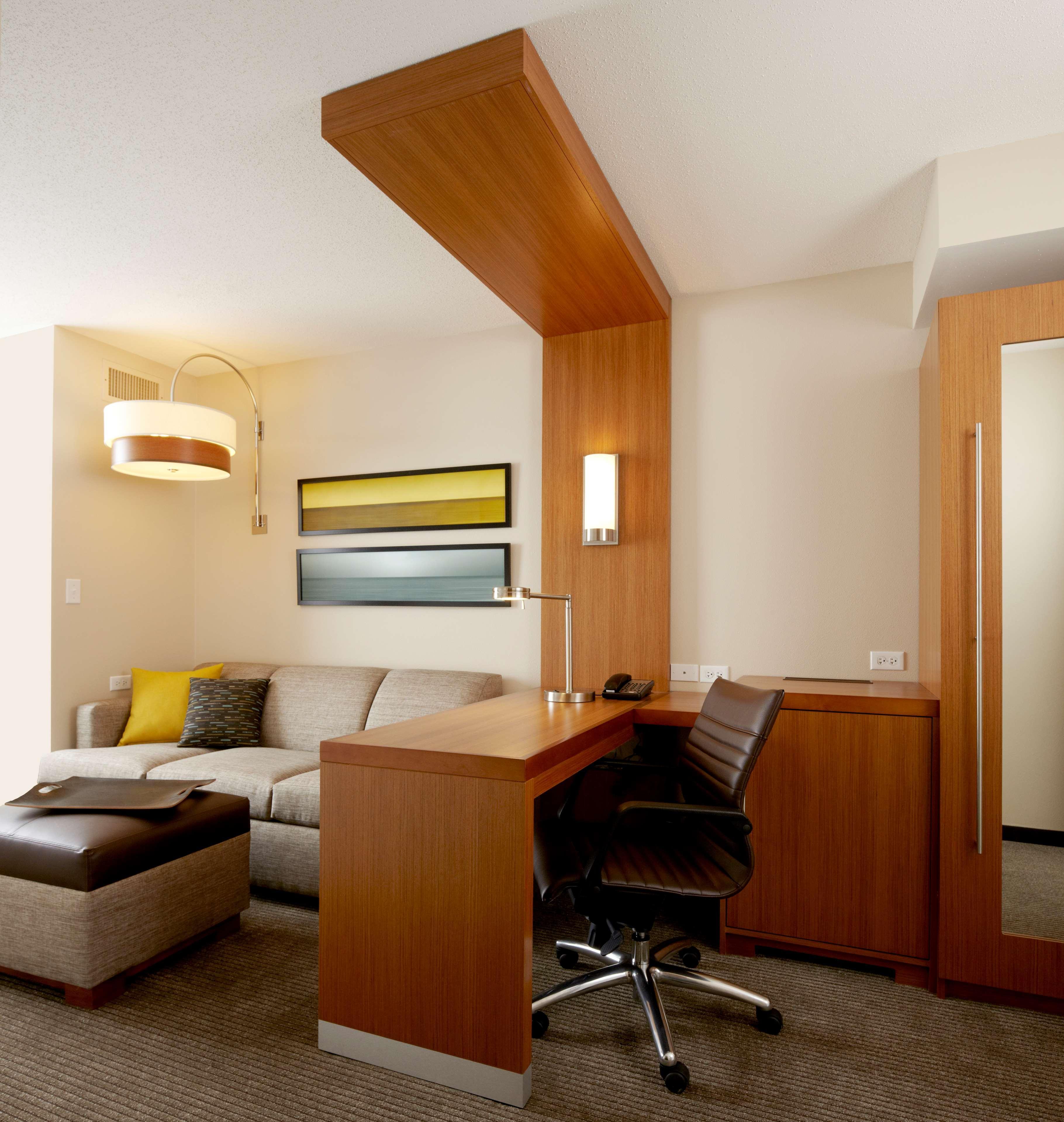Hyatt Place Marlborough/Apex Center Buitenkant foto