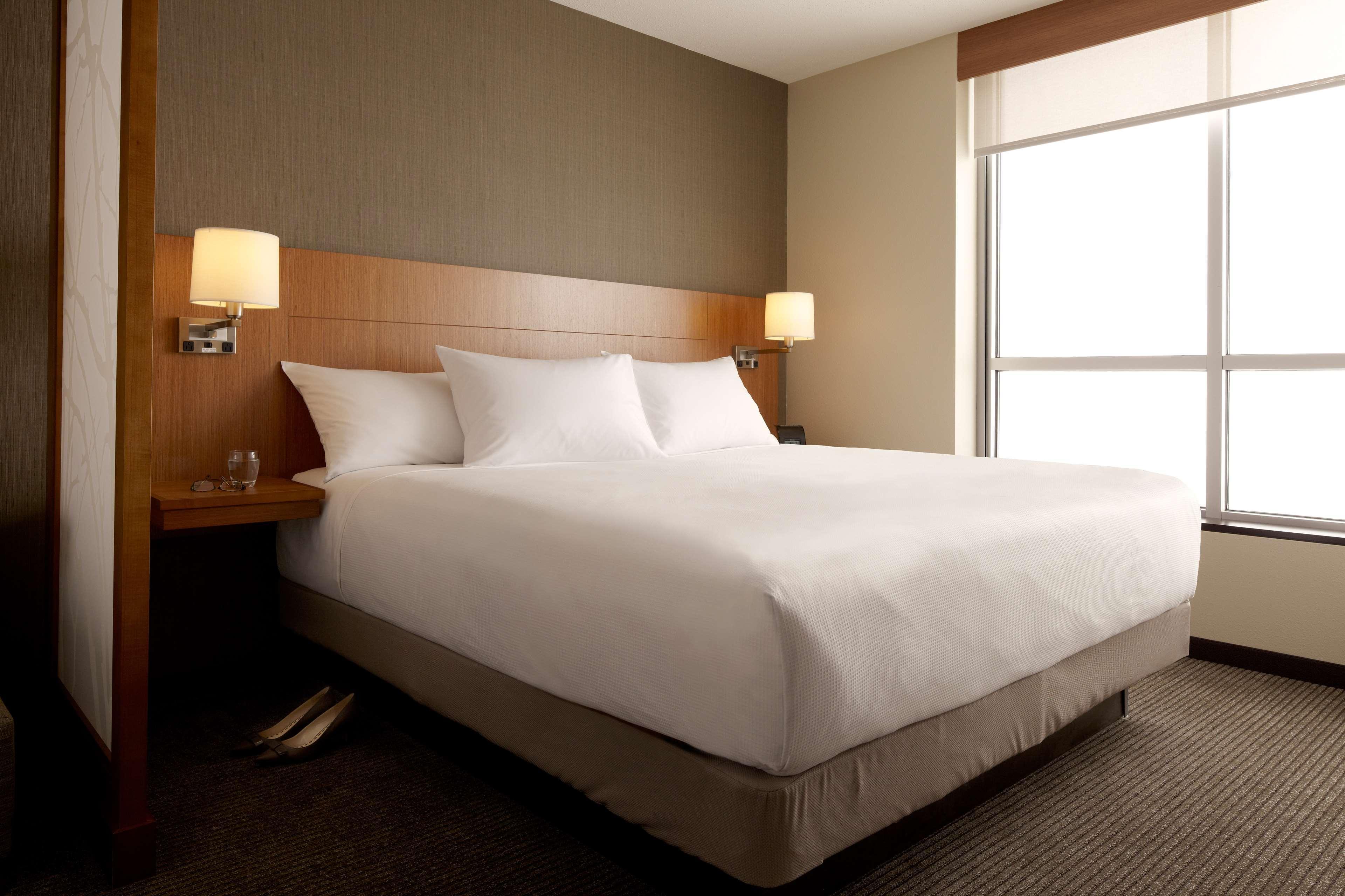 Hyatt Place Marlborough/Apex Center Buitenkant foto