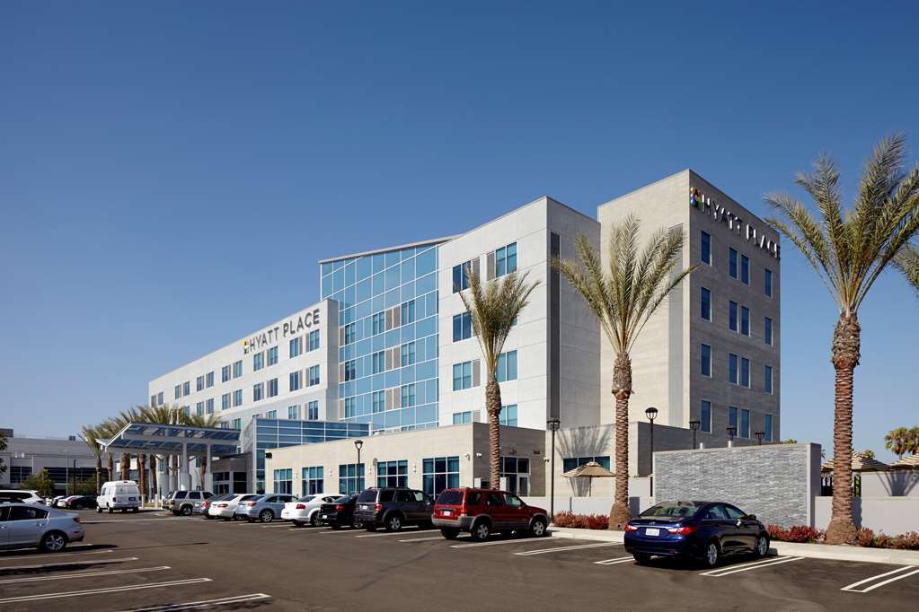 Hyatt Place Marlborough/Apex Center Buitenkant foto